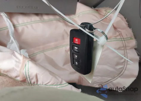 2012 Toyota Camry Xle V6 z USA, uszkodzony, nr VIN 4T1BK1FK8CU523132